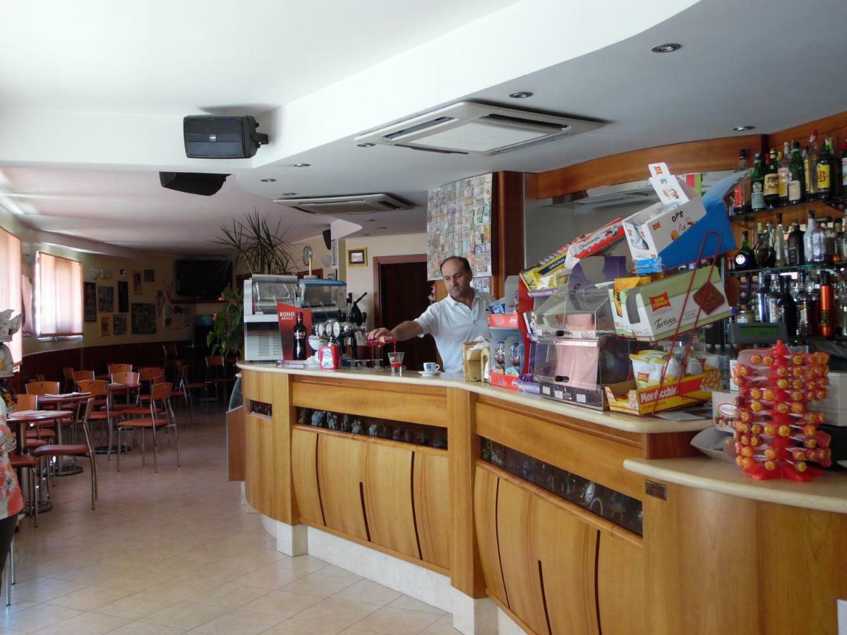 Limosano Hotel Coste Del Lago מראה חיצוני תמונה