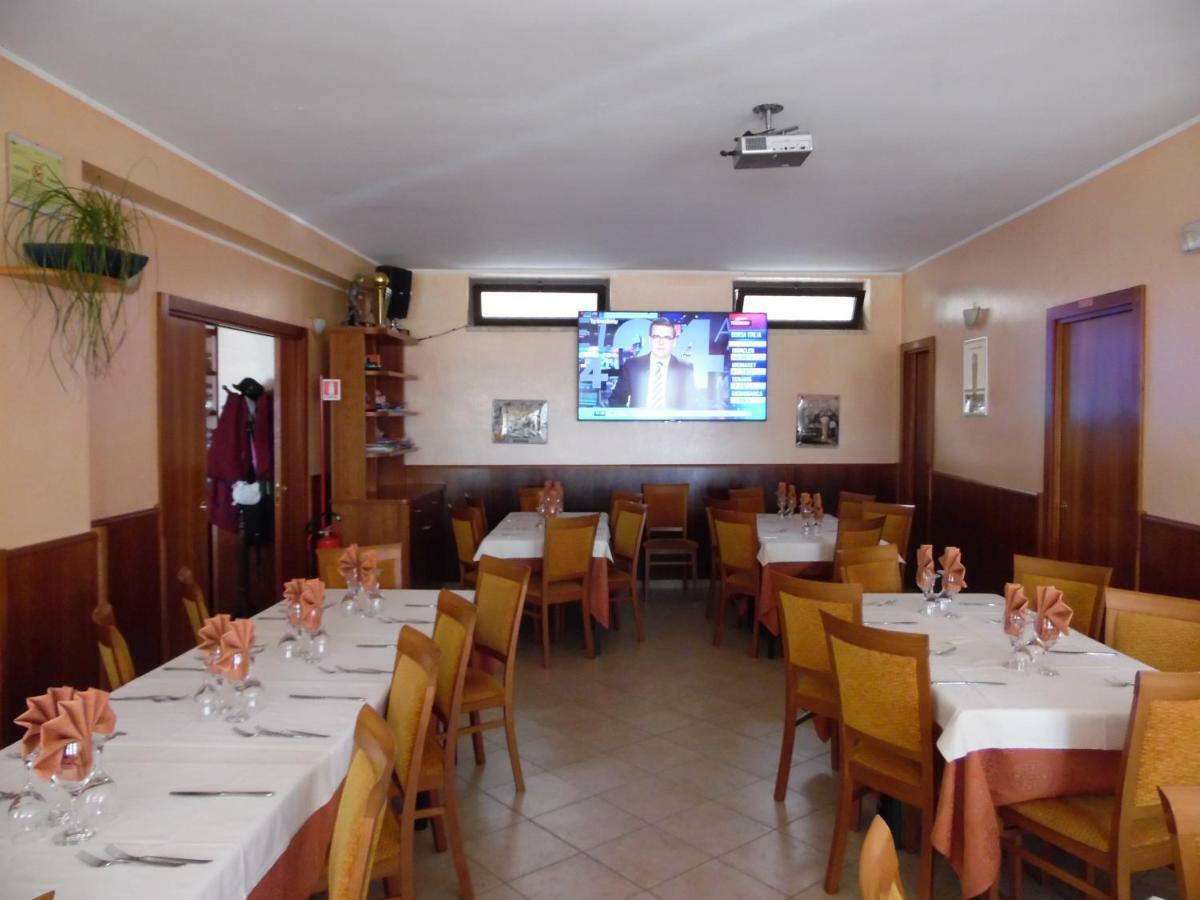 Limosano Hotel Coste Del Lago מראה חיצוני תמונה